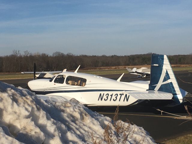 Mooney M-20 Turbo (N313TN) - N313TN (M20T) at Wings Field (KLOM)br /Photo Date: December 27, 2020