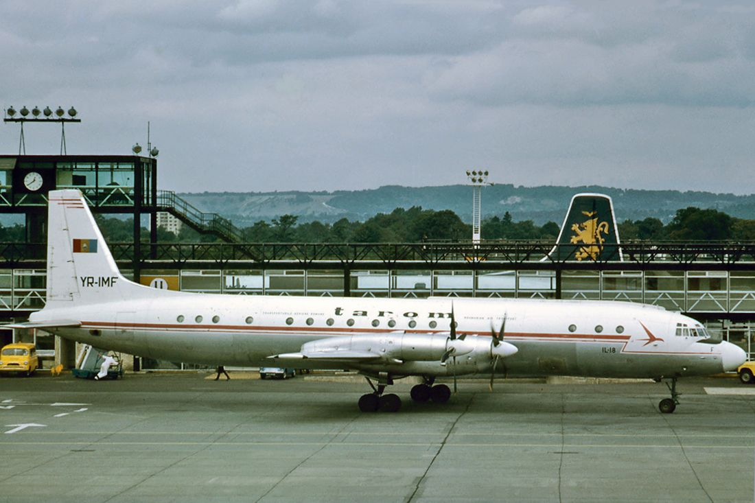 YR-IMF — - TAROM - ILLYUSHIN II-18V - REG : YR-IMF (CN 184007105) - LONDON - GATWICK UK. ENGLAND - EGKK (13/9/1968) 