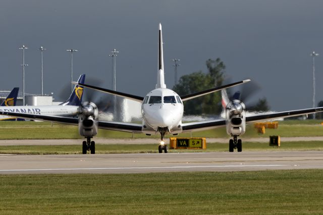 Saab 2000 (G-LGNT) - BEE6971 lining up for the departure to Inverness