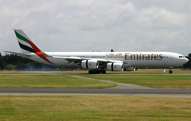 Airbus A340-500 (A6-ERB) - from my 2007 archives