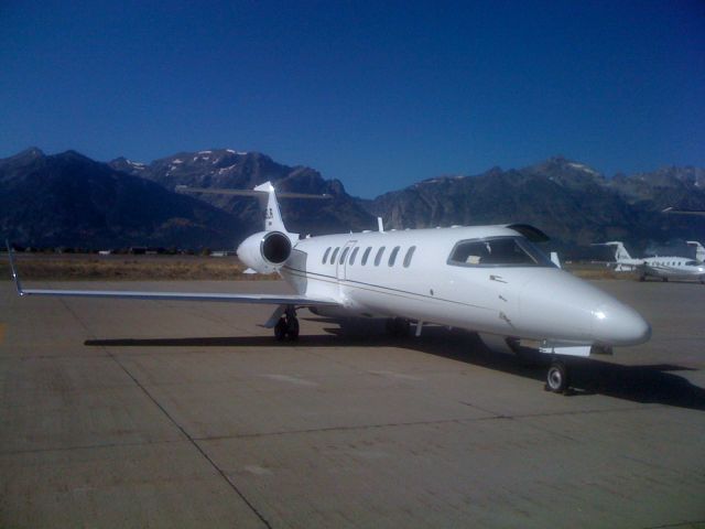 Learjet 45 (N45LR)