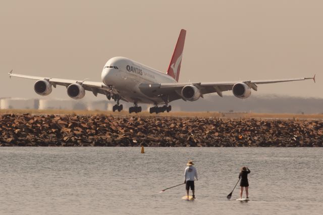 Airbus A380-800 (VH-OQE)