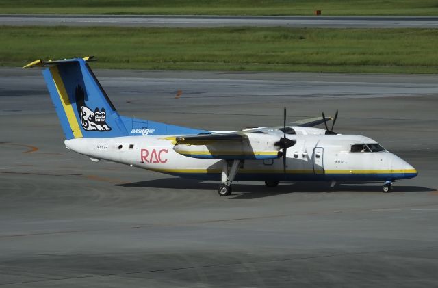 de Havilland Dash 8-200 (JA8972) - Naha-Okinawa,Japan 2016/07/06