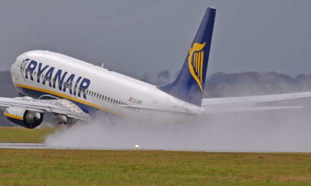 Boeing 737-800 (EI-DPG)