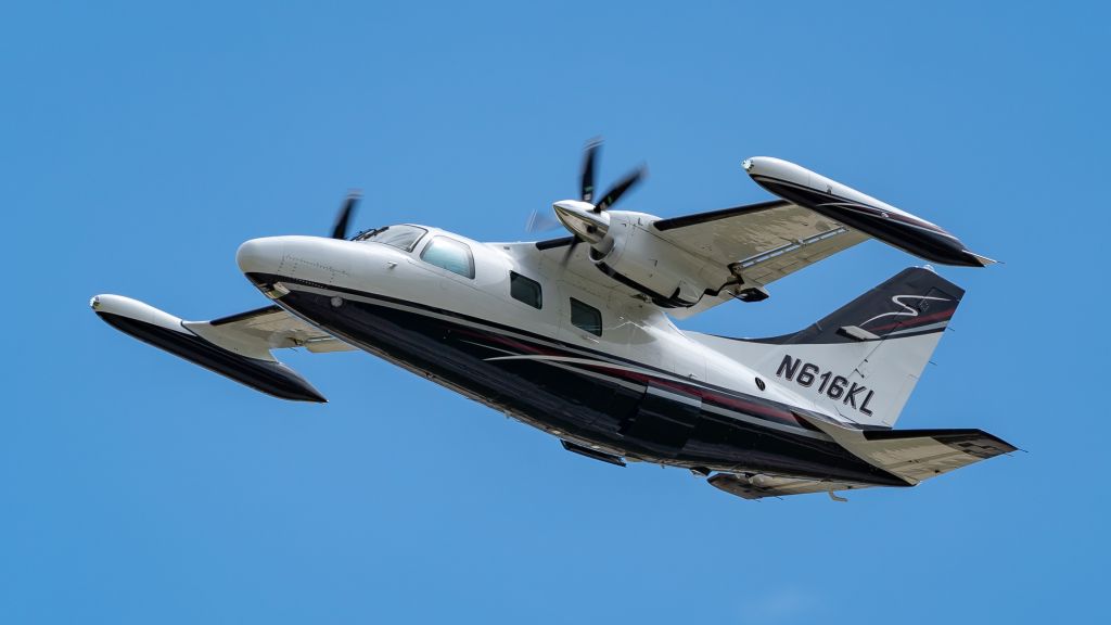 Mitsubishi MU-2 (N616KL) - 4/7/19