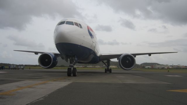 Boeing 777-200 (G-VIIV)