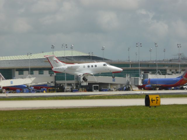 N583JS — - Was at the 1940 Air Terminal Museum when this little biz jet came in for a landing. 3-17-2012