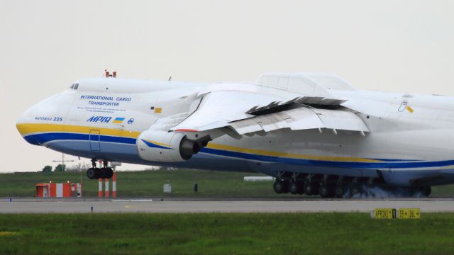 Antonov An-225 Mriya (UR-82060) - Concrete breaking heavy metal in Leipzig, Germany