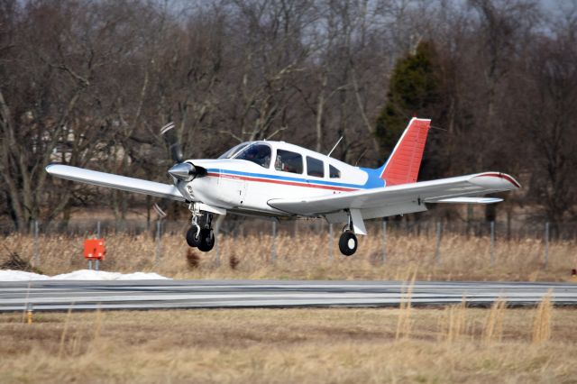 Piper Cherokee Arrow (N4315F)