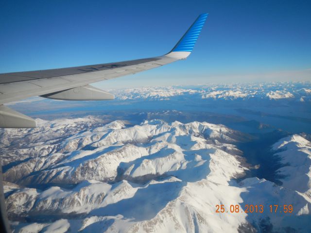 Boeing 737-700 (LV-CWL) - SALIENDO DE BRC, RUMBO A AEP