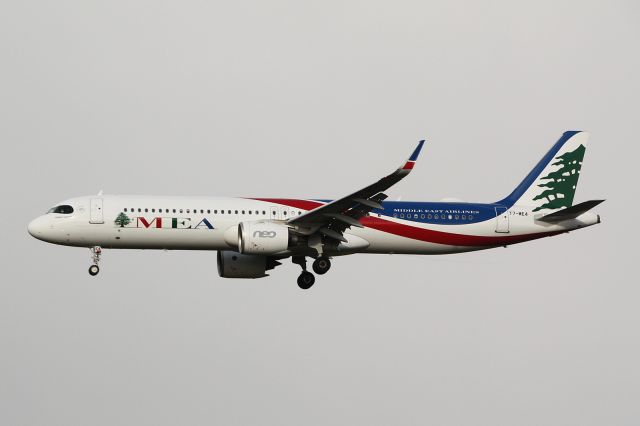 Airbus A321neo (T7-ME4)