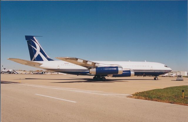 Boeing 707-300 (N88ZL) - Private Boeing 707 with hush kitted engines.