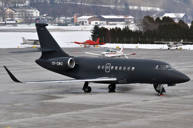 Dassault Falcon 2000 (OY-ZWO)