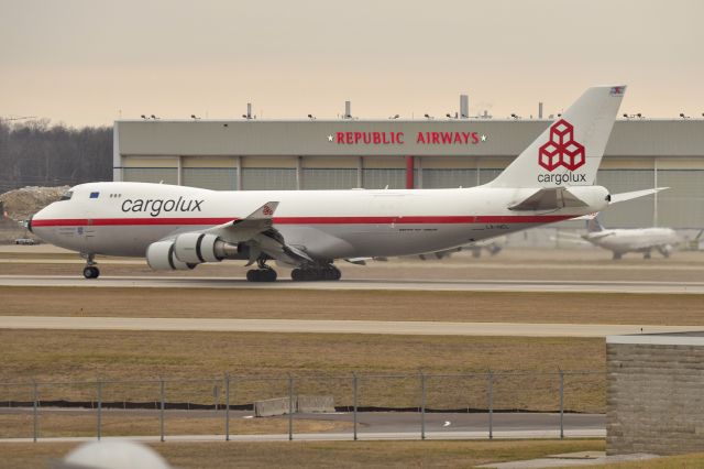 Boeing 747-400 (LX-NCL) - Retro 03-01-24 Rolling out on 23-R