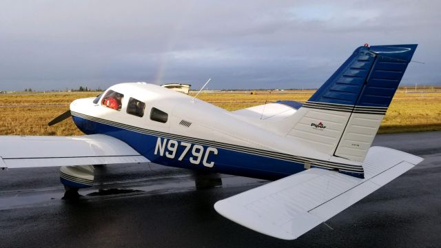 Piper Cherokee (N979C)