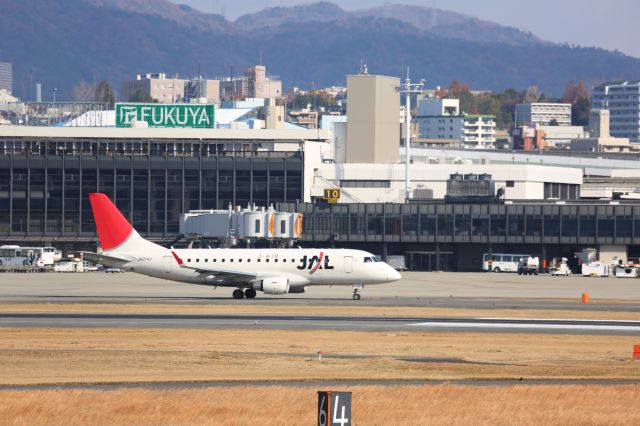 Embraer 170/175 (JA214J)