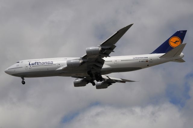 Boeing 747-200 (D-ABYJ) - It seems that this is the only tail number DLH likes to fly on this route! FRA-ORD