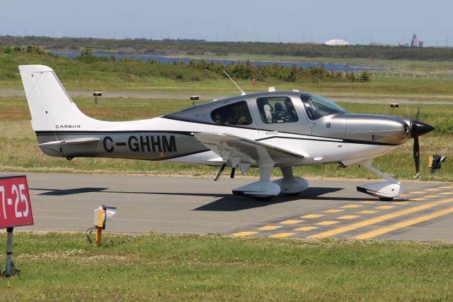 Cirrus SR-22 (C-GHHM)