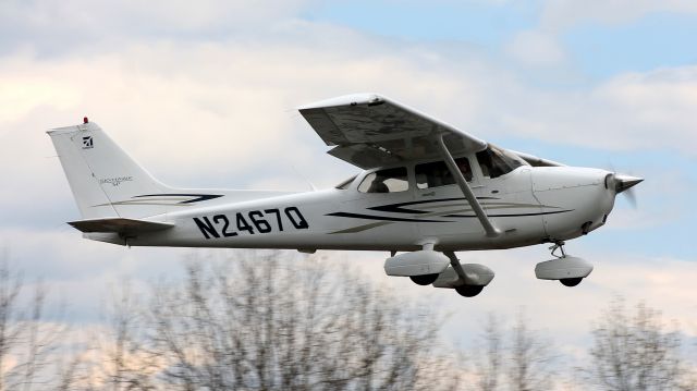 Cessna Skyhawk (N2467Q)