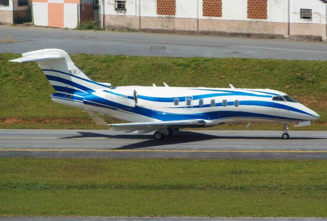 Canadair Challenger 350 (PR-HNG)