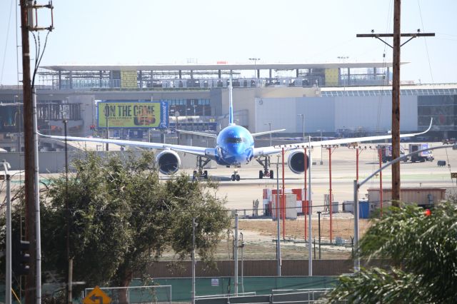 Airbus A350-900 (EI-IFB)