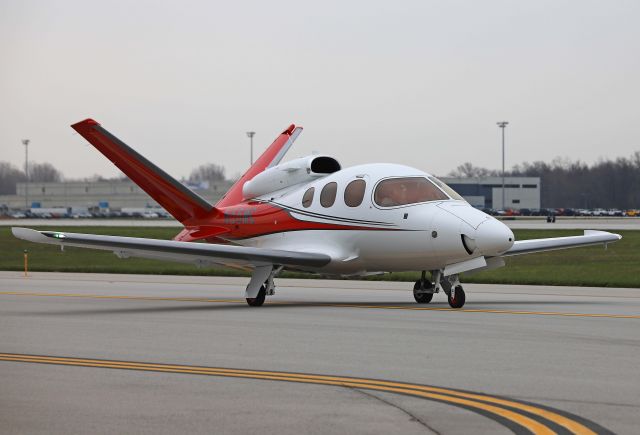 Cirrus Vision SF50 (N56MC) - I caught this Cirrus SF50, N56MC, @TOL on 25 Apr 2020.