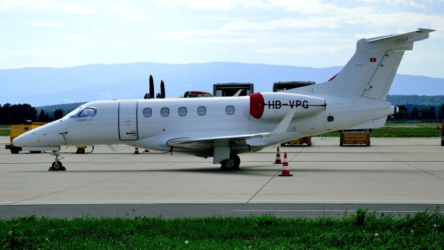 HB-VPG — - HB-VPG  -  EMB-505 Phenom 300   -  july 08, 2017   -  Graz/Austri