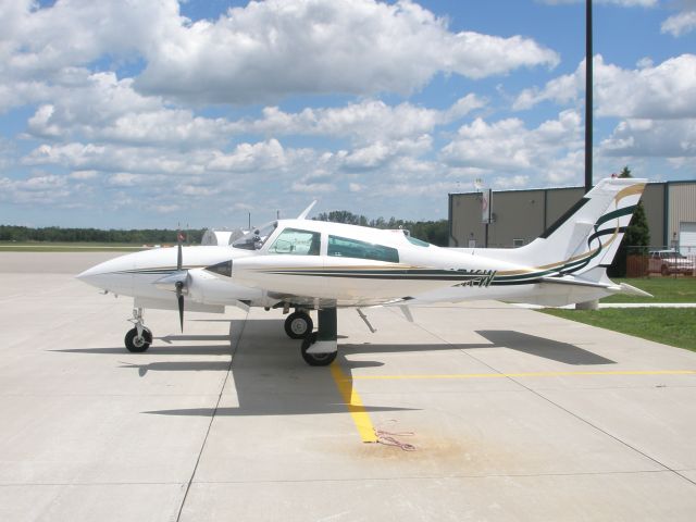 Cessna 310 (N310KW) - Parked on the ramp at PHN.  Dont you dare park in the spot next to it or else you will receive a nasty note on your aircraft from the xxx from the flight school.