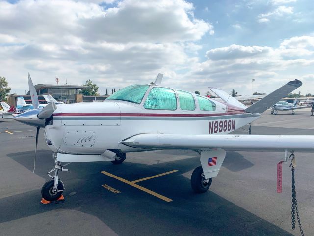 Beechcraft 35 Bonanza (N8986M)