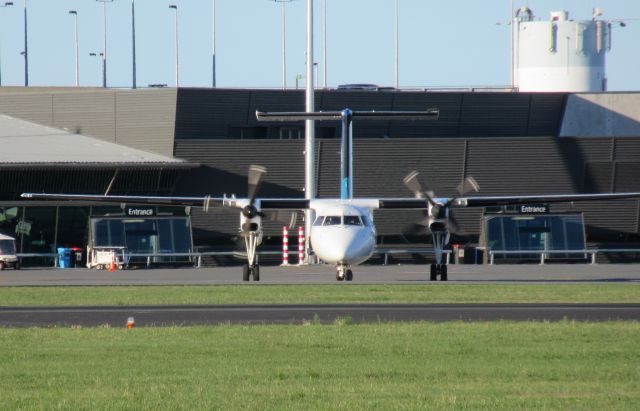 de Havilland Dash 8-300 (ZK-NEC) - This Air New Zealand Bombardier Dash 8 Q300 is taxiing.