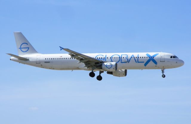 Airbus A321 (N966AD) - Arriving from Holguin,Cuba(HOG/MUHG)