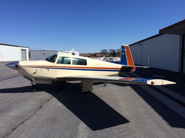 Mooney M-20 (N799EC)