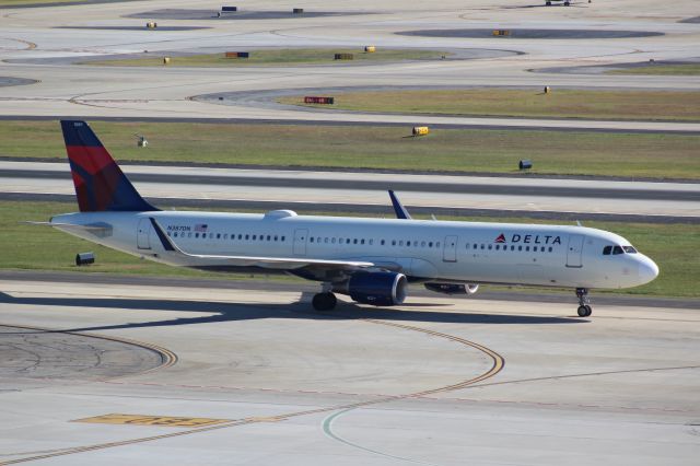 Airbus A321 (N387DN)