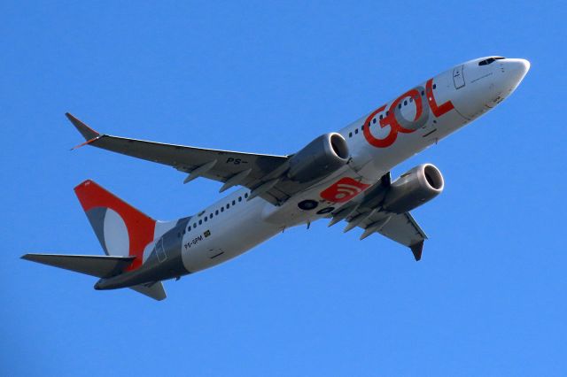 Boeing 737-700 (PS-GPM)