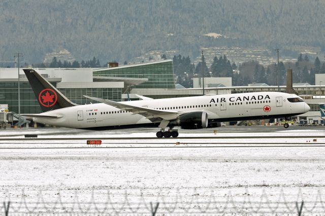 Boeing 787-9 Dreamliner (C-FVNF)