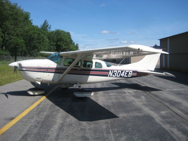 Cessna 206 Stationair (N304EB)