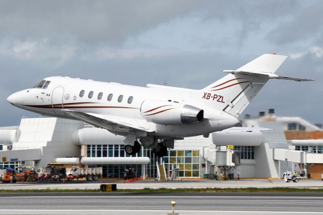 XA-PZL — - 30L RWY TO. AirSide shot (No Public)