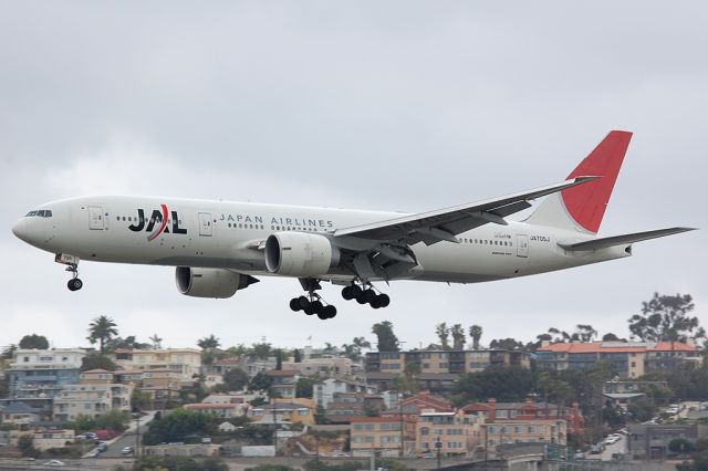 Boeing 777-200 (JA705J) - Soon the JAL 787 will be back here in San Diego