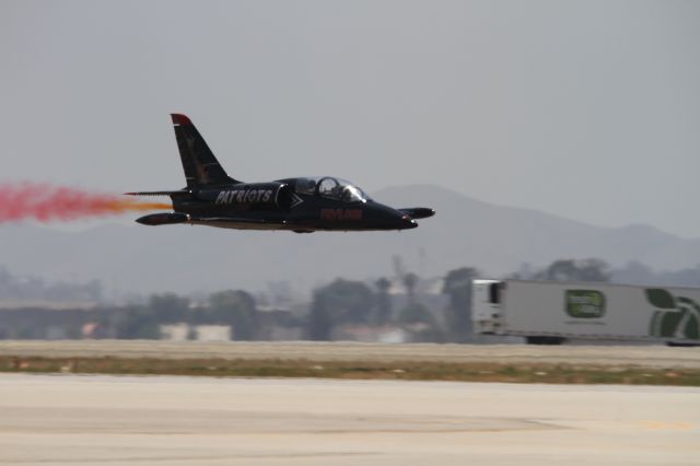 — — - Solo Patriot - March Airshow 2012