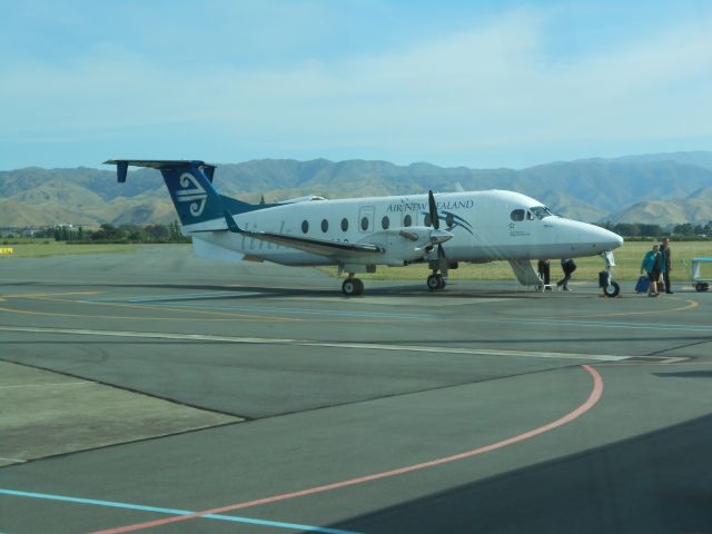 Beechcraft 1900 (EAG121)