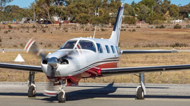 Piper Malibu Mirage (VH-UPY)