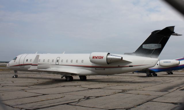 Canadair Regional Jet CRJ-200 (N141SH) - In town for NASCAR