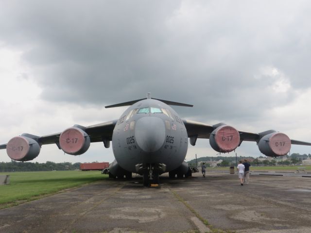 Boeing Globemaster III —