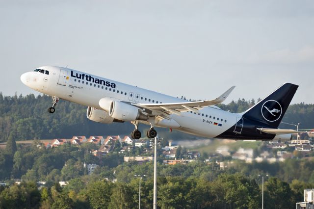 Airbus A320 (D-AIZY)