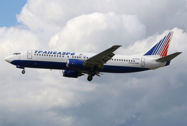 BOEING 737-400 (EI-DNM)
