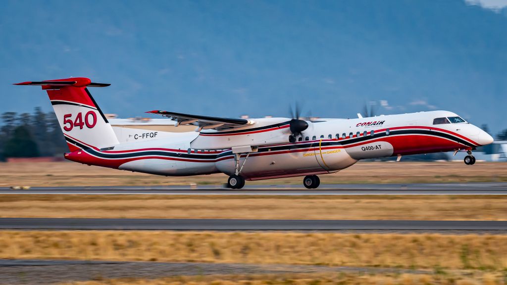 de Havilland Dash 8-400 (C-FFQF) - (AUGUST 2021) T540 picture at COE while fighting the Sherwood fire in Washington state.