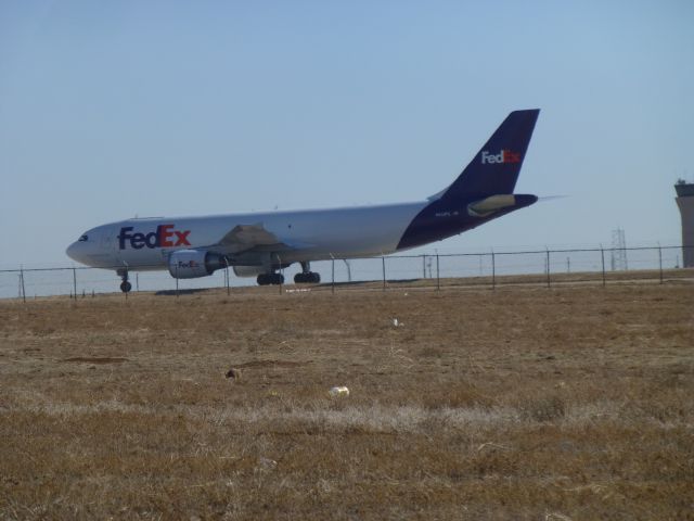 Airbus A300F4-600 (N652FE)