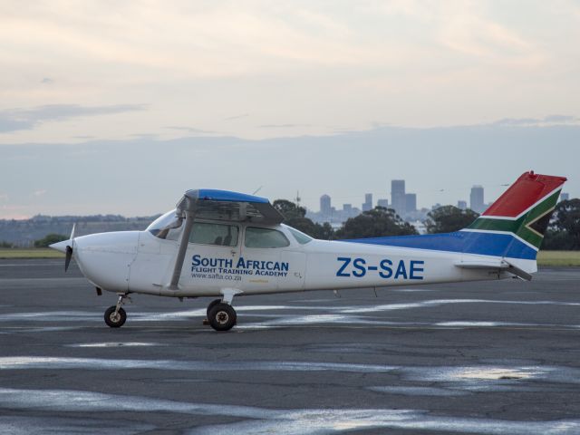 Cessna Skyhawk (ZS-SAE)