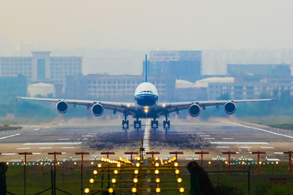 Airbus A380-800 (B-6138)