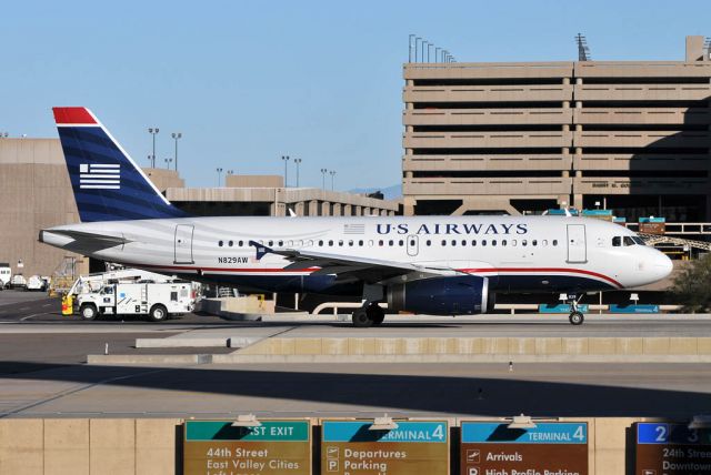 Airbus A319 (N829AW)